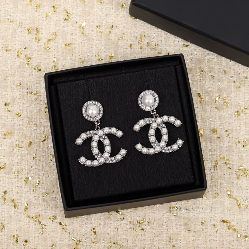 Chanel Earrings - Click Image to Close